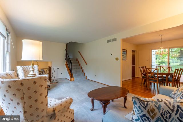 2701 DORIS DR, Wilmington, DE 19803