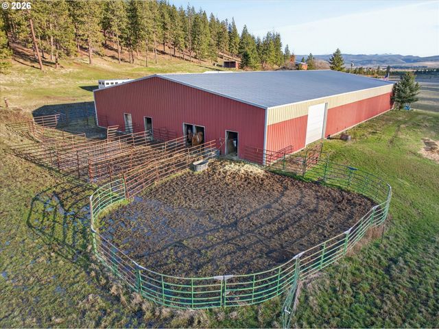 71459 Valley View Rd, Elgin, OR 97827