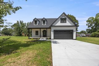 106 5th Ave, N, Decherd, TN 37324