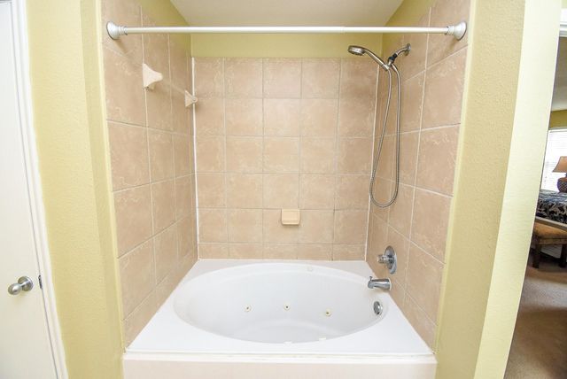 19822 Breezy Cove Court, Tomball, TX 77375