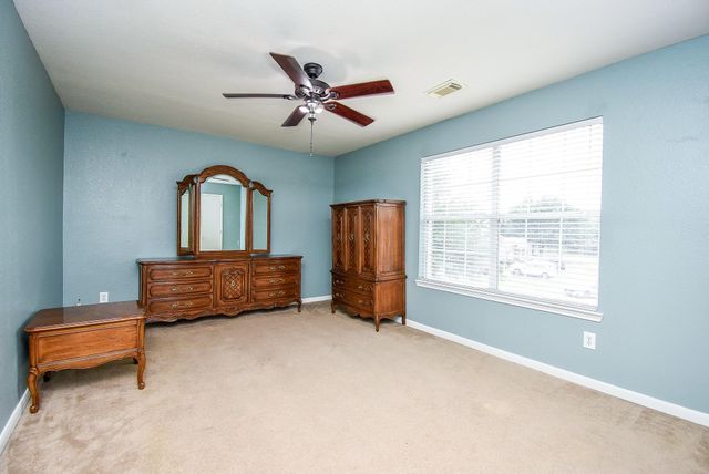 19822 Breezy Cove Court, Tomball, TX 77375