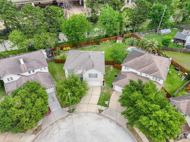 19822 Breezy Cove Court, Tomball, TX 77375