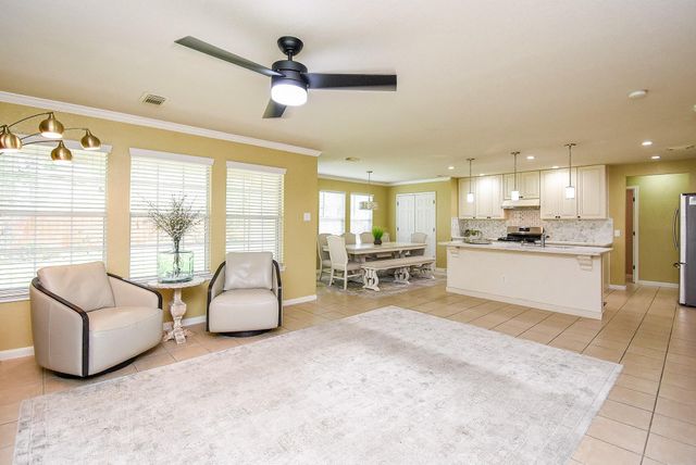 19822 Breezy Cove Court, Tomball, TX 77375