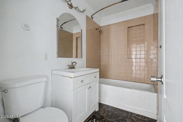 1118 W LYNWOOD Street, Phoenix, AZ 85007