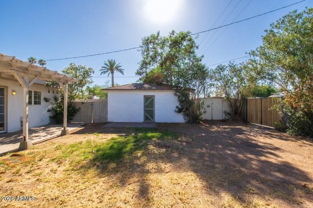 1118 W LYNWOOD Street, Phoenix, AZ 85007