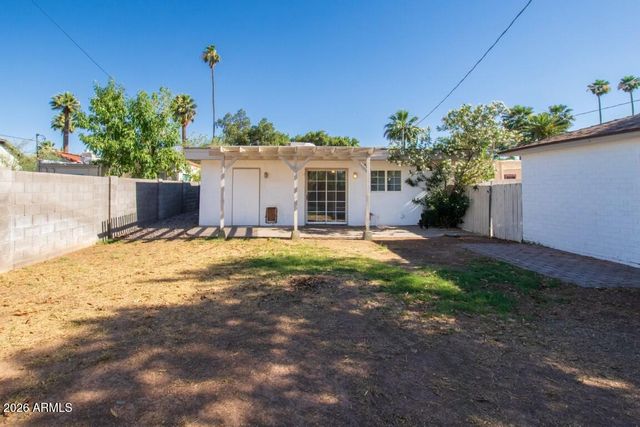 1118 W LYNWOOD Street, Phoenix, AZ 85007