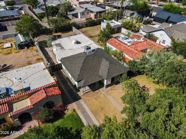1118 W LYNWOOD Street, Phoenix, AZ 85007