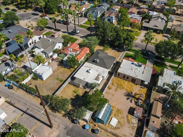 1118 W LYNWOOD Street, Phoenix, AZ 85007