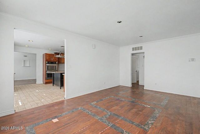1118 W LYNWOOD Street, Phoenix, AZ 85007