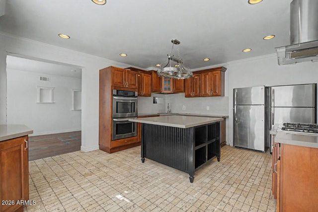 1118 W LYNWOOD Street, Phoenix, AZ 85007