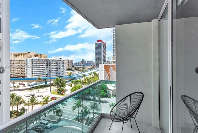 4001 S Ocean Dr 9F, Hollywood, FL 33019