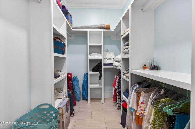 2208 Gulf Avenue, A, Gulfport, MS 39501