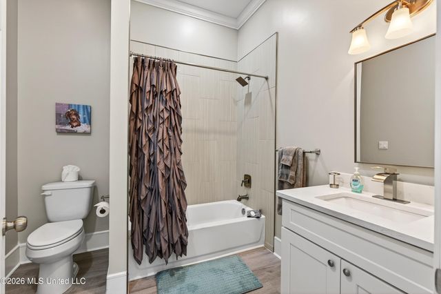 2208 Gulf Avenue, A, Gulfport, MS 39501