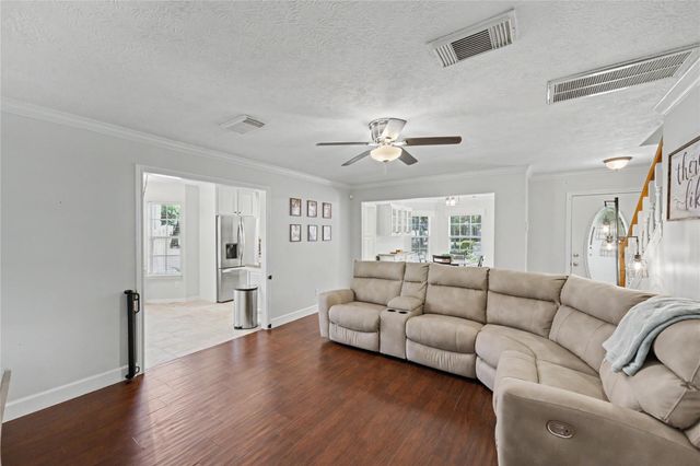 2910 & 2914 Skimmer Way, Crosby, TX 77532