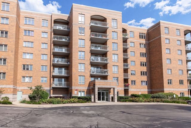 6815 N Milwaukee Avenue 507, Niles, IL 60714