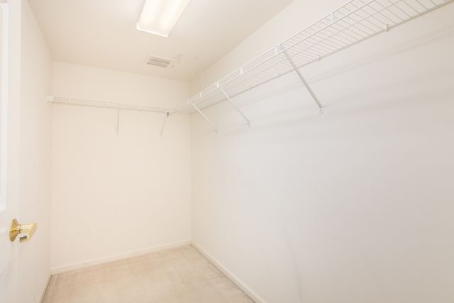 6815 N Milwaukee Avenue 507, Niles, IL 60714