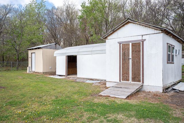 26705 S Elk Drive, Afton, OK 74331