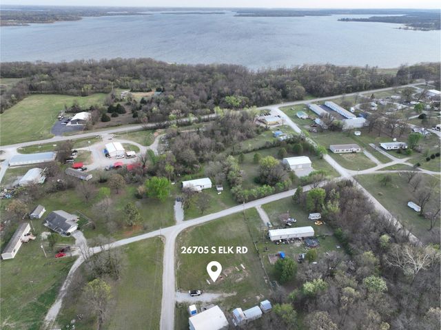 26705 S Elk Drive, Afton, OK 74331