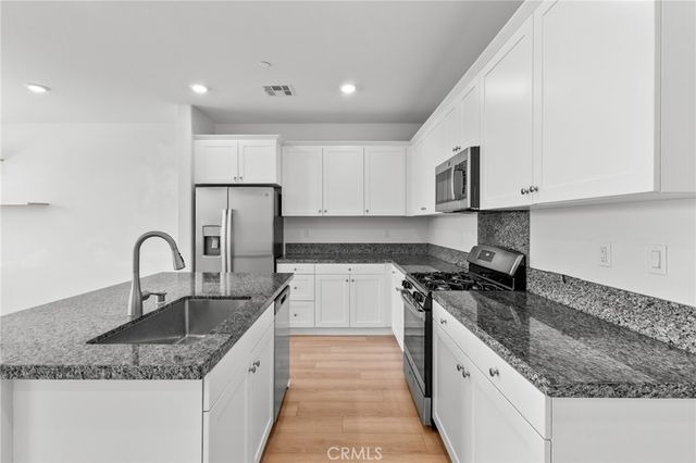 16571 Wyndham, Fontana, CA 92336