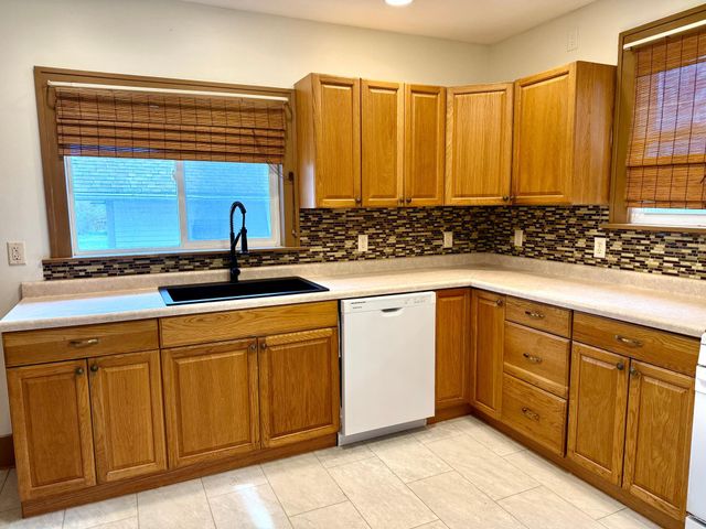 805 6th Avenue SE, Austin, MN 55912