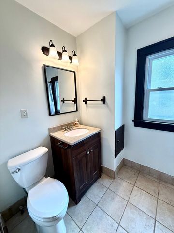805 6th Avenue SE, Austin, MN 55912