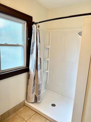 805 6th Avenue SE, Austin, MN 55912