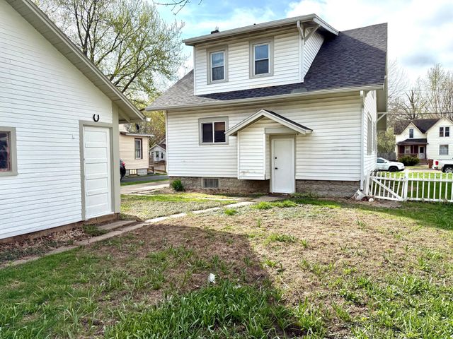 805 6th Avenue SE, Austin, MN 55912