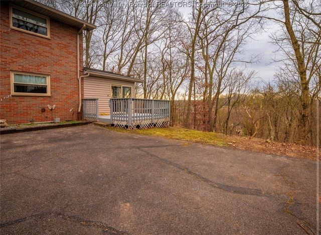 868 Alta Road, Charleston, WV 25314