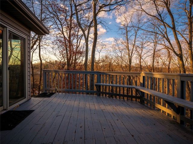 868 Alta Road, Charleston, WV 25314