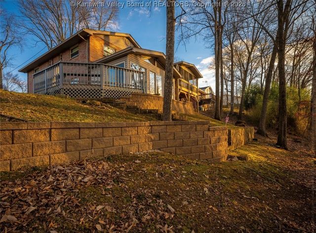 868 Alta Road, Charleston, WV 25314