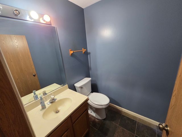 8401 Birch Street, Fox Lake, IL 60020