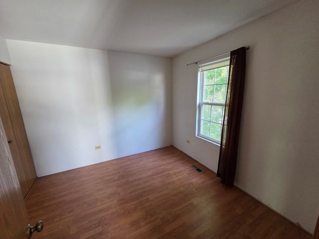 8401 Birch Street, Fox Lake, IL 60020