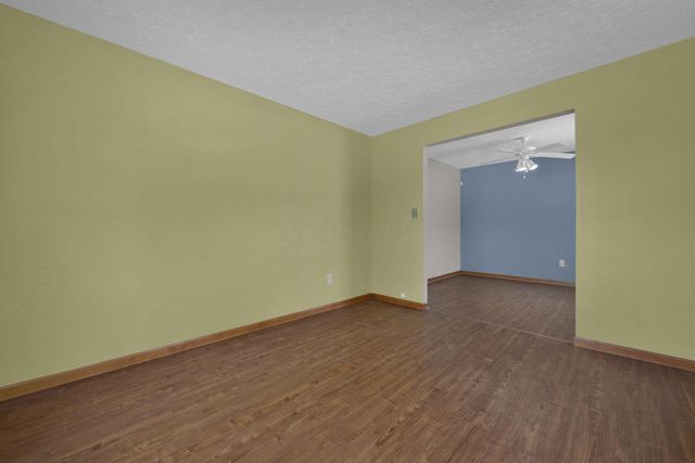 89 Postle Boulevard, Columbus, OH 43228