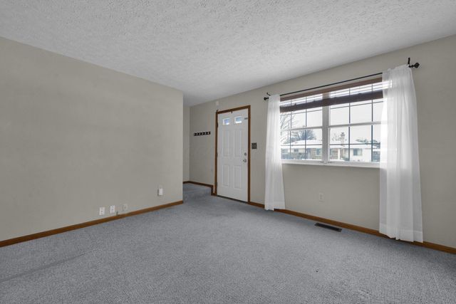 89 Postle Boulevard, Columbus, OH 43228