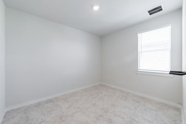 972 Leaning Oak LN, Georgetown, TX 78628