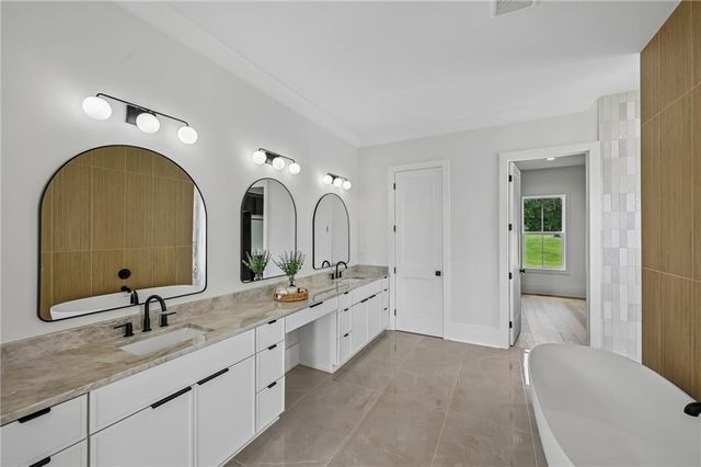3263 N Bogan Road, Buford, GA 30519