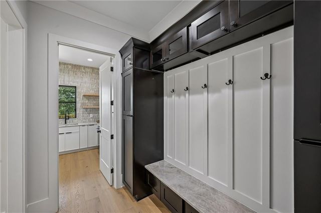3263 N Bogan Road, Buford, GA 30519