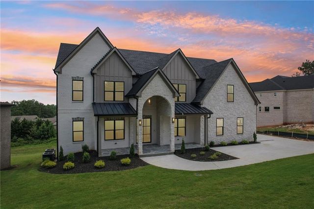3263 N Bogan Road, Buford, GA 30519