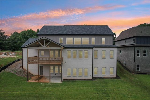 3263 N Bogan Road, Buford, GA 30519