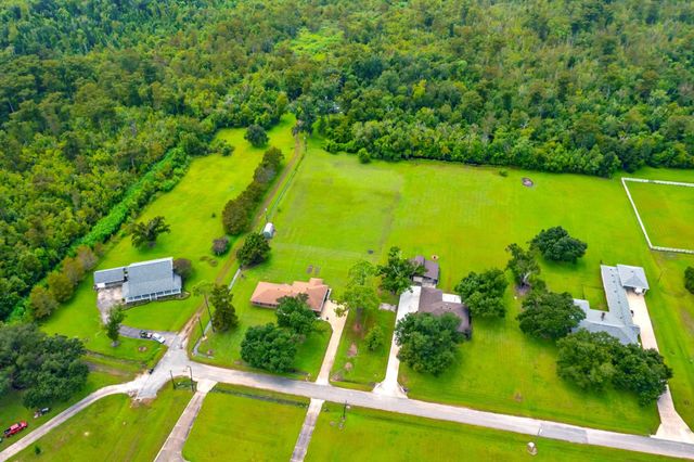 206 Greenwood St, Houma, LA 70364