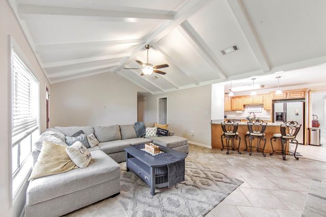 206 Greenwood St, Houma, LA 70364