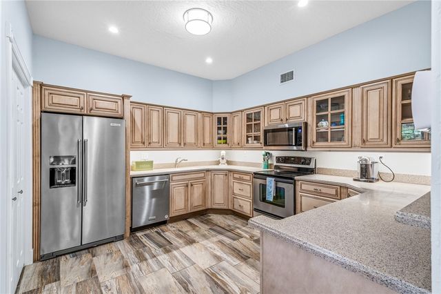 5080 Harmony Circle 103, Vero Beach, FL 32967