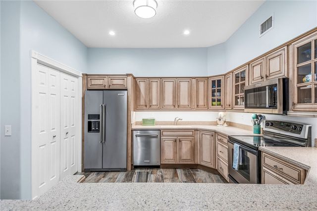5080 Harmony Circle 103, Vero Beach, FL 32967