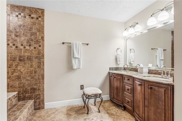 5080 Harmony Circle 103, Vero Beach, FL 32967