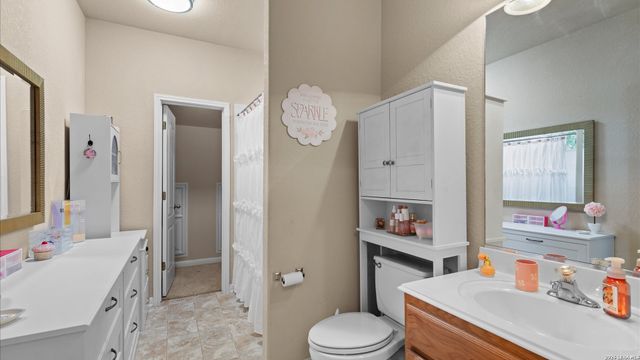2545 Melville Ln, Schertz, TX 78154