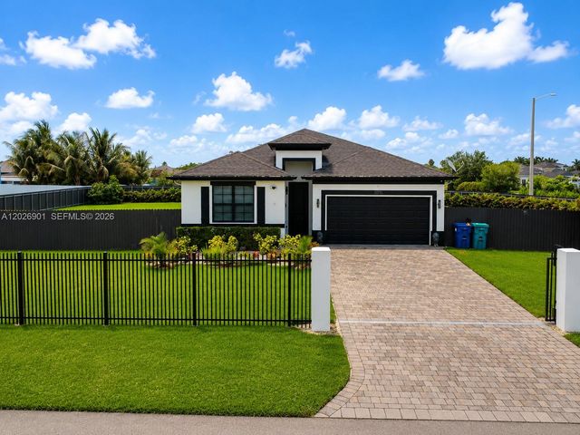 30771 SW 193rd Ct, Homestead, FL 33030