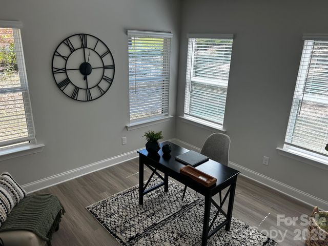 1915 Dove Drive, Charlotte, NC 28214