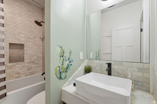 2540 ORCHARD AVE, Ogden, UT 84401