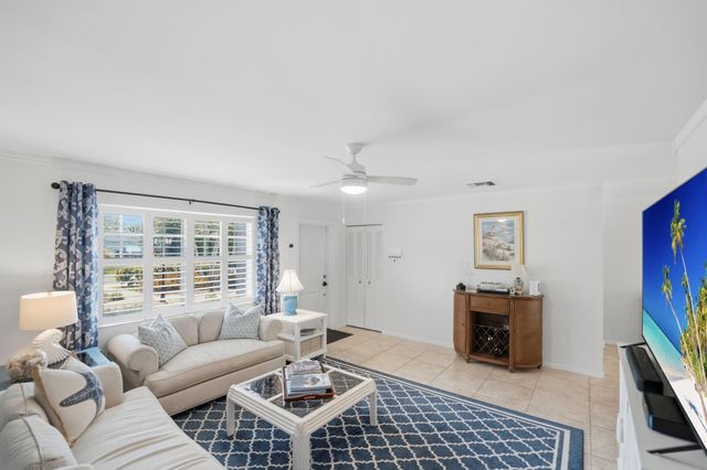 1252 SE Madison Avenue, Stuart, FL 34996