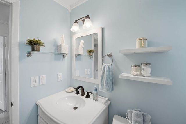 1252 SE Madison Avenue, Stuart, FL 34996